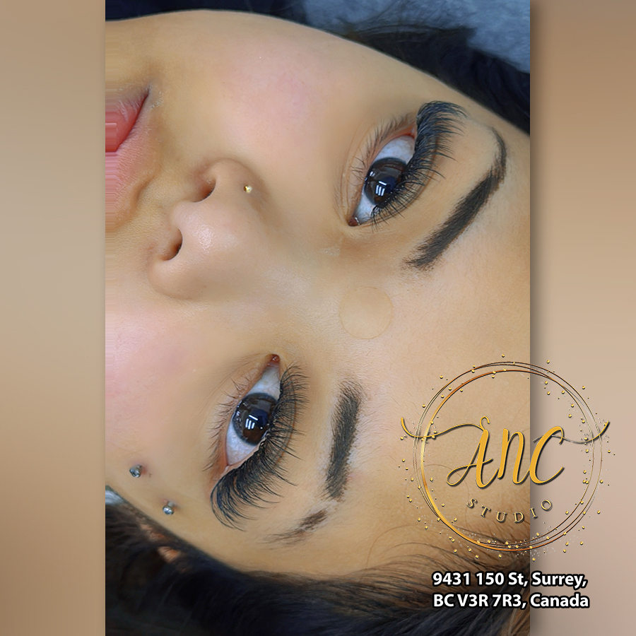  Eyelash Extentions